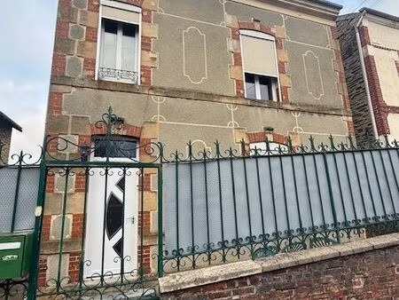 exclusif - maison de ville indépendante 3 chambres avec jardin