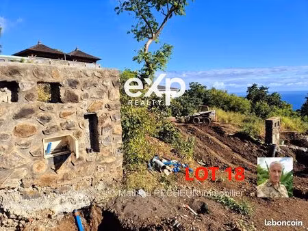 terrain 270 m² saint-leu