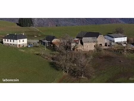 inconnu 5 pièces 100 m²