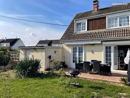 a holnon pavillon 3 chambres jardin et garage