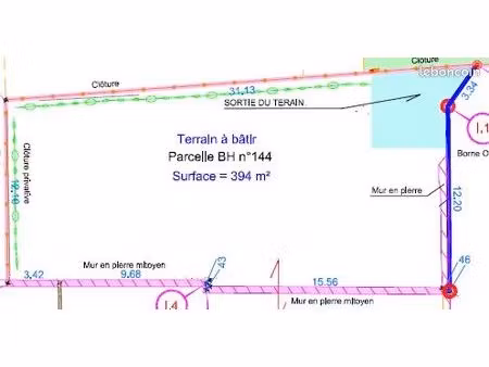 terrain à carpiquet
