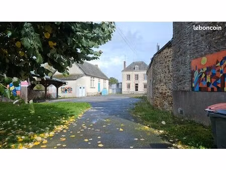 ensemble scolaire a renover – montjean