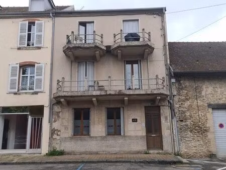 immeuble 95 m² ornans