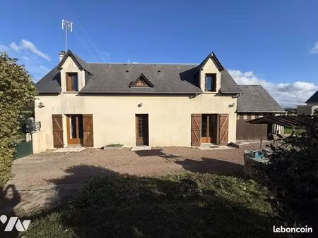 maison 4 pièces 77 m²