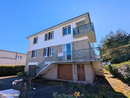 immeuble 8 pièces ussel