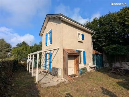 maison 2 pièces 52 m²