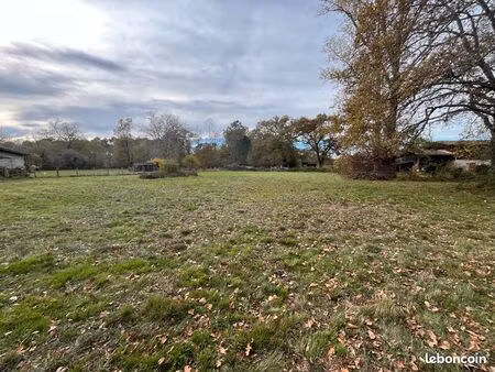 terrain a batir villandraut 3000 m²