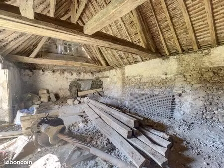 grange 2 pièces 75 m²