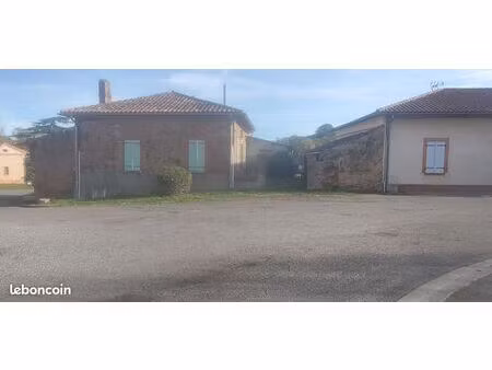 ancienne maison a restaurer