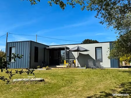 petite maison comptemporaine yvias avec jardin