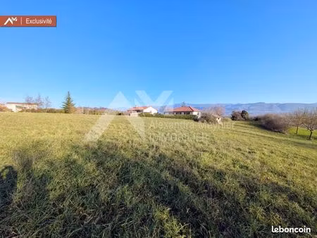 terrain 980 m² chatte