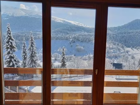 appartement de charme entièrement rénové  vue montagnes