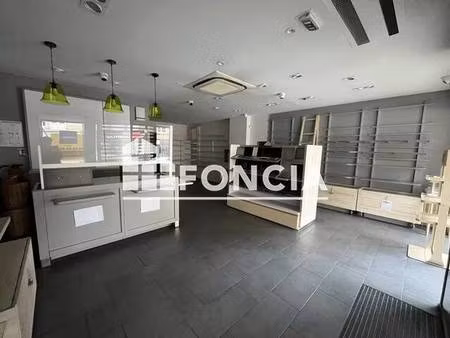 local commercial à louer