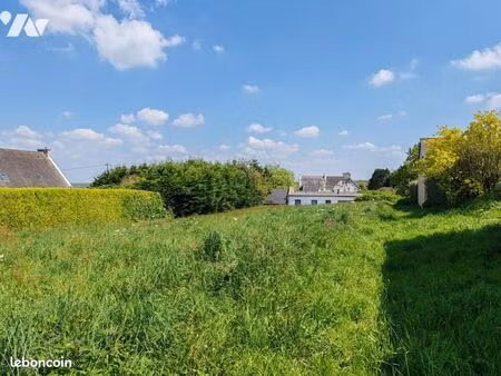 terrain 724 m² pleyber christ