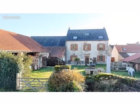 maison 8 pièces 264 m²