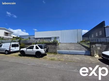 local 456 m² sainte-marie