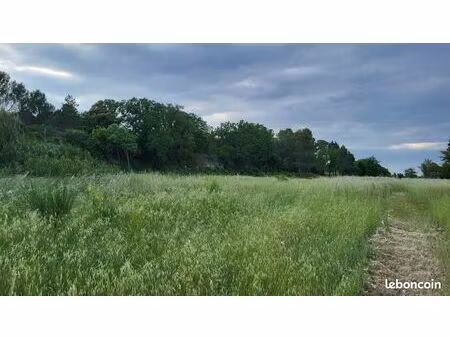 terrain 450 m² bourg saint andeol