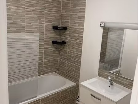 maison de ville t3 pont sur yonne