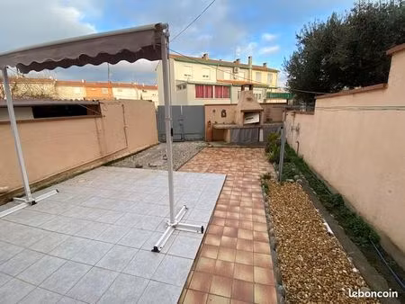 maison 2 faces avec studio indépendant proche comodités