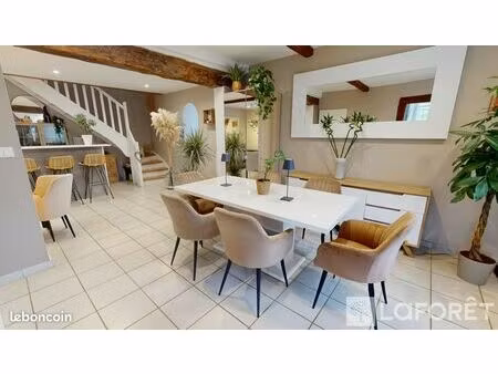 maison 5 pièces 133 m²