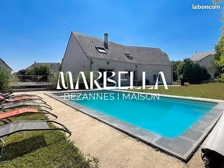 maison 7 pièces 213 m²