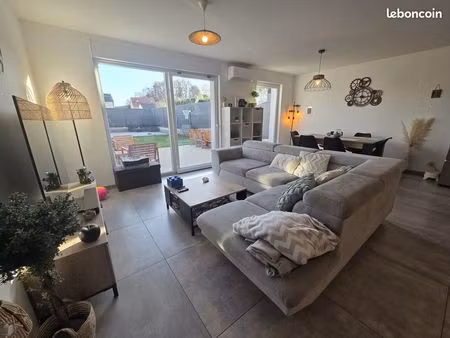 pavillon 6 pièces 107 m²