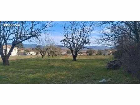 terrain 5 540 m² berrias et casteljau