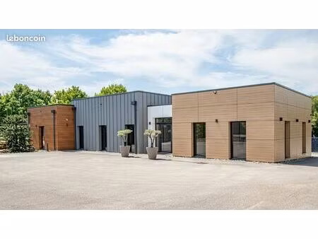 bureaux independants neufs à louer – dole – 300 m²- parkings