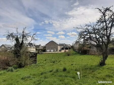 terrain 1403 m² égletons