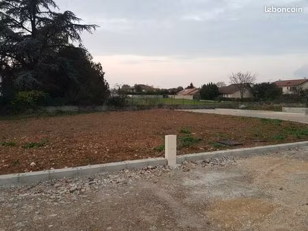 terrain viabilisé crémieu