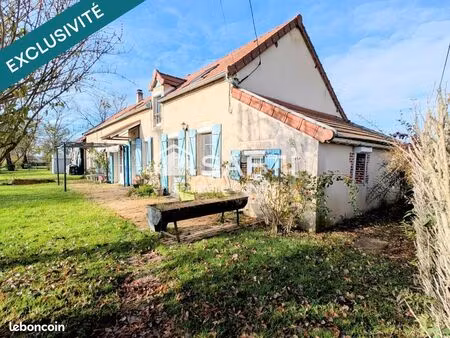 longère 5 pièces 130 m²