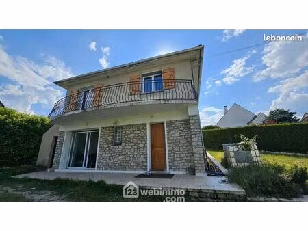 maison 5 pièces 102 m²