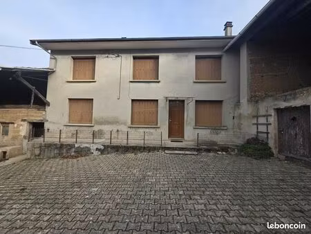 maison 5 pièces 130 m²