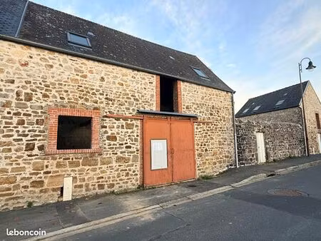 maison 2 pièces 80 m²