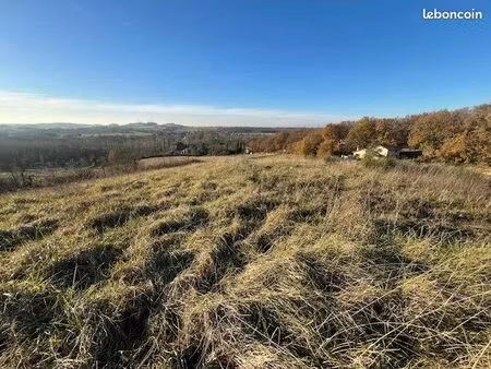 terrain 825 m² auch