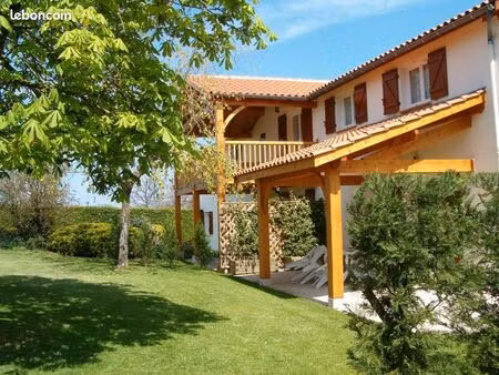 immeuble 12 pièces 313 m²