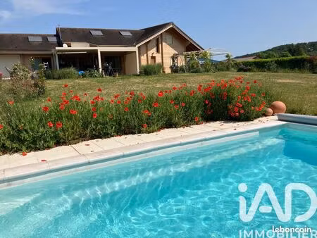 chalet 8 pièces 209 m²