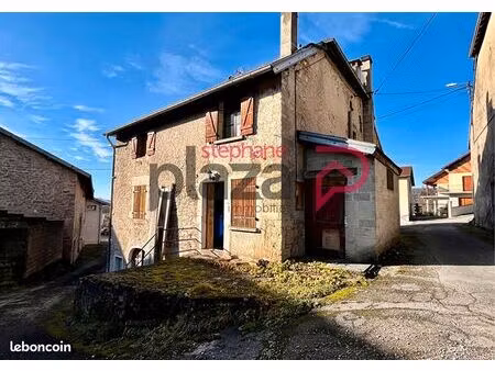 maison 8 pièces 215 m²