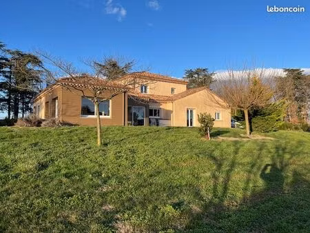 maison 7 pièces 172 m²