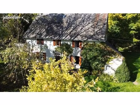 maison 6 pièces 142 m²