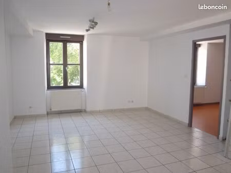 appartement t3 boussieres