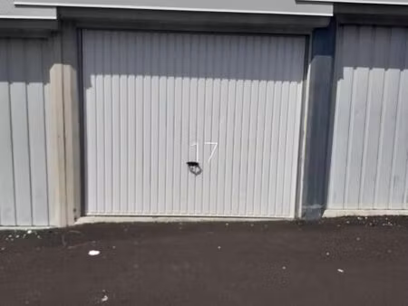 garage/box 13 m² exincourt
