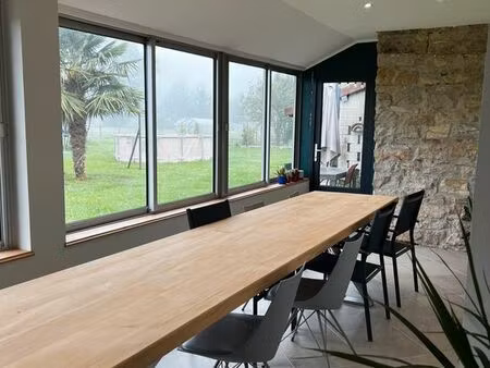 maison 225 m² avec véranda et terrain 1400 m² – quartier calme