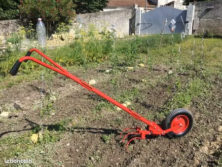 terrain à bâtir dans tonnay-bontonne