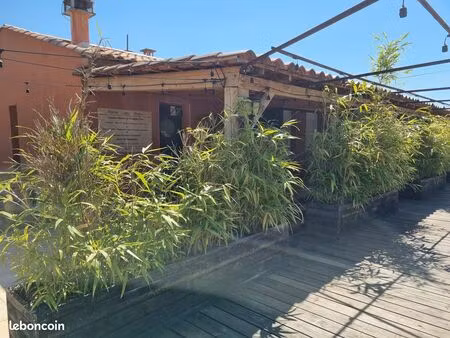 local commercial 220 m² pierrevert