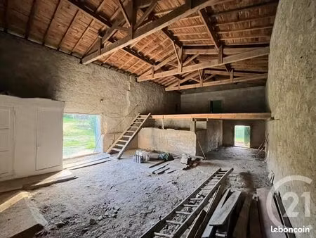 maison 4 pièces 230 m²