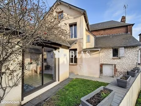 maison de ville 4 pièces 68 m²