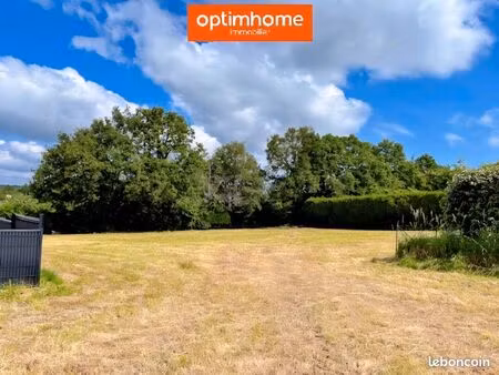 terrain 1 596 m² redon