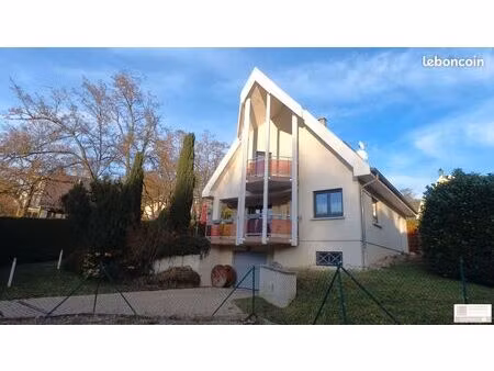 maison 5 pièces 127 m²