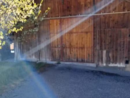 grande ferme avec terrain